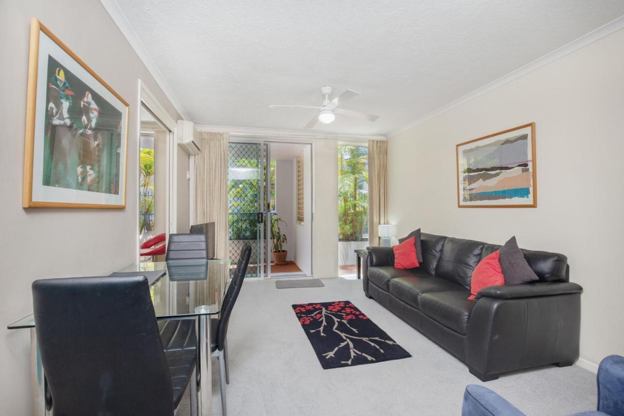 Surfers Beach Resort One Gold Coast Esterno foto